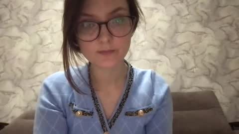 alice00777 online show from 11-18-25, 06:01