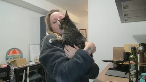 Alice online show from 12-08-24, 07:11