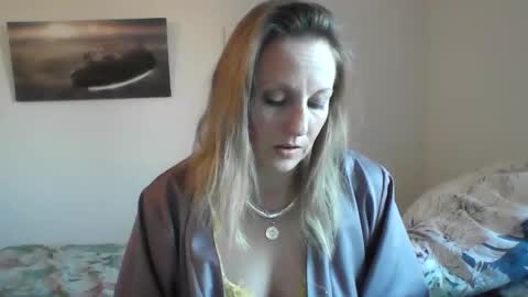 Alice online show from 12-27-24, 03:26