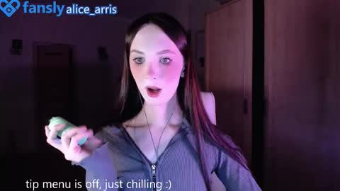 Alice Aris online show from 11-29-25, 06:33