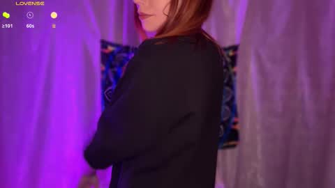 Snapshot of alice__madness chatting on 02-26-26, 09:25 Alice online show from 02-26-26, 09:25