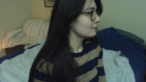 Snapshot of alice_asks chatting on 01-11-25, 02:20 Alice Asks online show from 01-11-25, 02:20