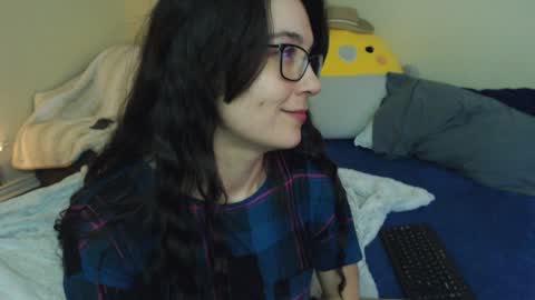 Snapshot of alice_asks chatting on 01-18-25, 06:34 Alice Asks online show from 01-18-25, 06:34