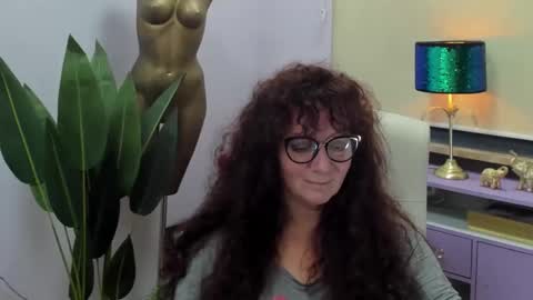 Alice online show from 09-22-25, 05:09