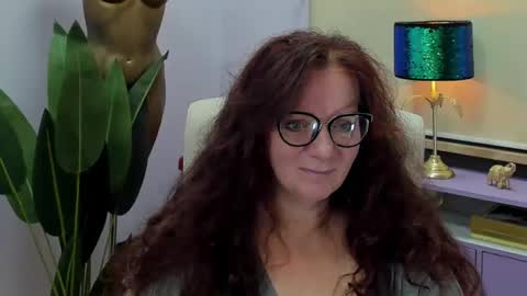Alice online show from 10-06-25, 05:05