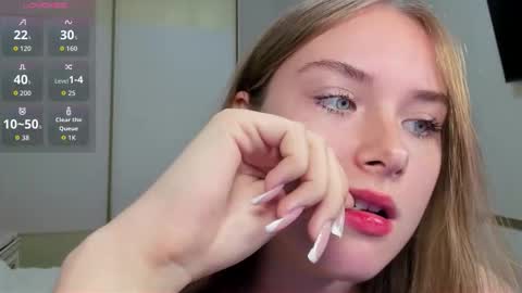 Alice online show from 11-11-25, 06:57