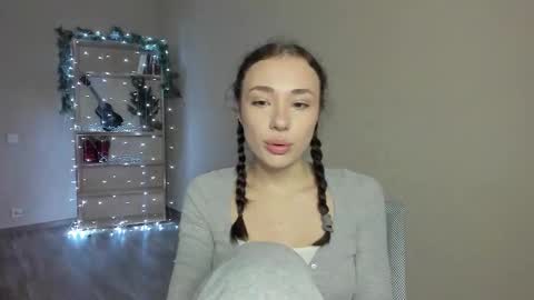 Alice online show from 12-17-25, 05:57