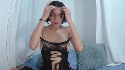 alice_paola online show from 10-05-25, 11:02