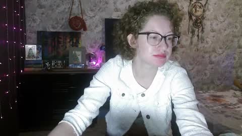 Snapshot of alice_peach chatting on 12-30-24, 11:48 bigclit daddy squirt bigdildo fit online show from 12-30-24, 11:48