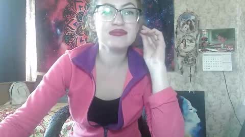 Snapshot of alice_peach chatting on 09-10-25, 12:38 bigclit daddy squirt bigdildo fit online show from 09-10-25, 12:38