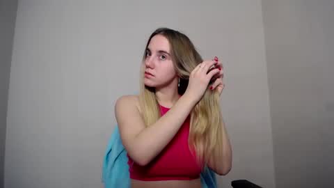 Alice online show from 11-23-25, 05:07