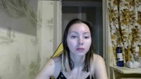 Snapshot of alice_smiles chatting on 02-12-26, 10:38 Alice smiles online show from 02-12-26, 10:38