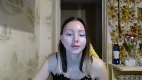 Snapshot of alice_smiles chatting on 03-11-26, 10:38 Alice smiles online show from 03-11-26, 10:38