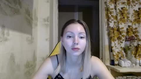 Snapshot of alice_smiles chatting on 03-16-26, 11:09 Alice smiles online show from 03-16-26, 11:09