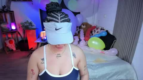 Snapshot of alice_star7 chatting on 01-18-25, 04:59 Alice online show from 01-18-25, 04:59