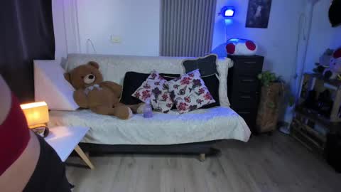 Snapshot of alice_star7 chatting on 02-22-25, 06:30 Alice online show from 02-22-25, 06:30