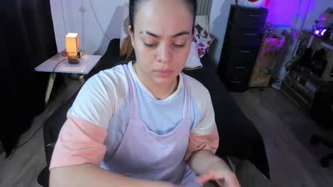 Snapshot of alice_star7 chatting on 03-01-25, 11:50 Alice online show from 03-01-25, 11:50