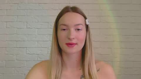 Alice online show from 11-12-25, 11:54