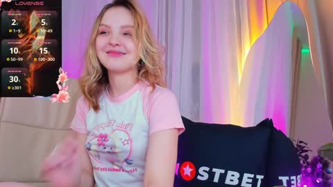 Alice  online show from 12-14-24, 04:52