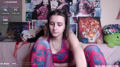 Snapshot of alicechio chatting on 10-18-25, 04:19 alice online show from 10-18-25, 04:19