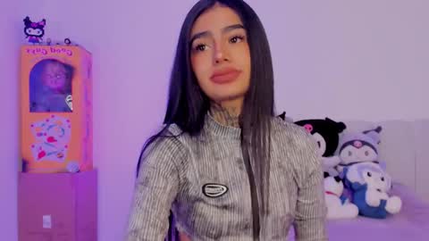 Alice  online show from 10-18-25, 05:25