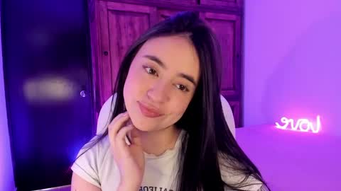 Aliceee  ..   97YP9VWGZHrefnav wishlist lists 1 online show from 12-02-24, 07:16