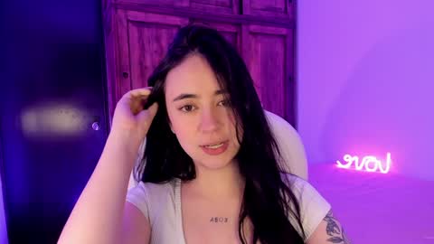 Aliceee  ..   97YP9VWGZHrefnav wishlist lists 1 online show from 12-10-24, 09:00