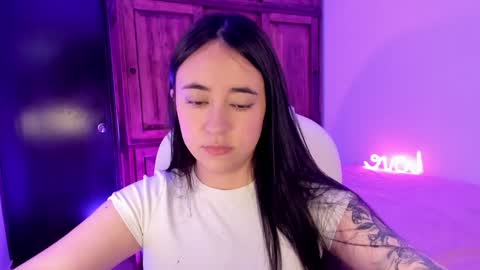 Aliceee  ..   97YP9VWGZHrefnav wishlist lists 1 online show from 01-07-25, 08:10