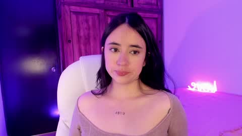 Aliceee  ..   97YP9VWGZHrefnav wishlist lists 1 online show from 01-14-25, 08:37