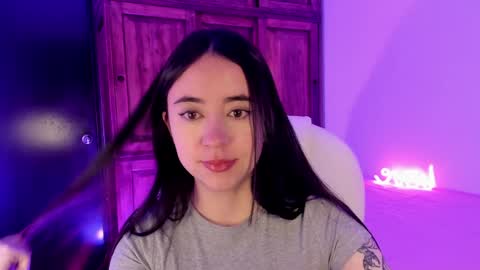 Aliceee  ..   97YP9VWGZHrefnav wishlist lists 1 online show from 01-17-25, 10:11