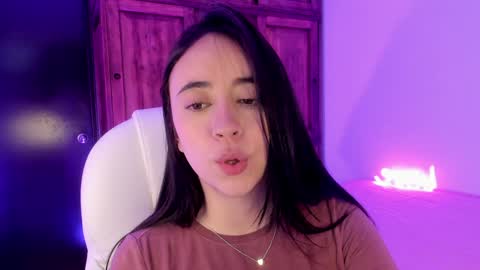 Aliceee  ..   97YP9VWGZHrefnav wishlist lists 1 online show from 01-20-25, 08:07