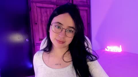 Aliceee  ..   97YP9VWGZHrefnav wishlist lists 1 online show from 02-04-25, 05:12
