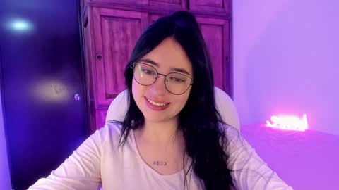 Aliceee  ..   97YP9VWGZHrefnav wishlist lists 1 online show from 02-06-25, 10:26