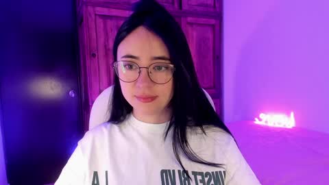 Aliceee  ..   97YP9VWGZHrefnav wishlist lists 1 online show from 02-07-25, 09:47