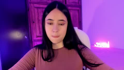 Aliceee  ..   97YP9VWGZHrefnav wishlist lists 1 online show from 02-14-25, 05:03