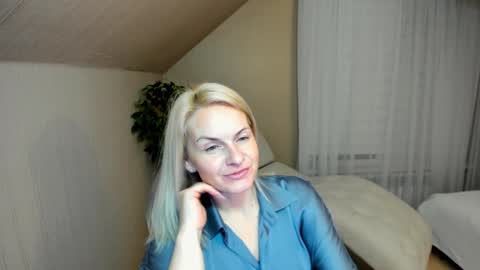 Alicee online show from 01-08-25, 06:52