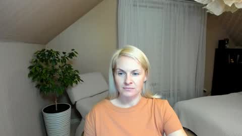 Alicee online show from 01-10-25, 07:32
