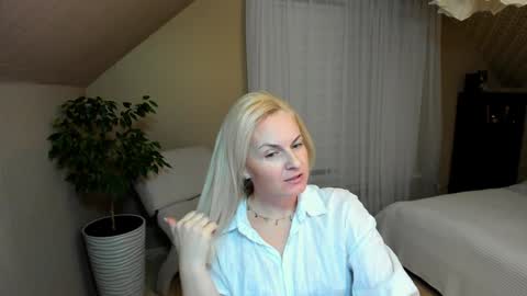 Alicee online show from 01-11-25, 04:46