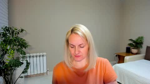 Alicee online show from 01-23-25, 10:11