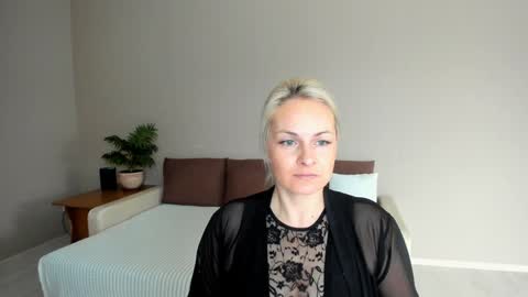 Alicee online show from 01-30-25, 09:15