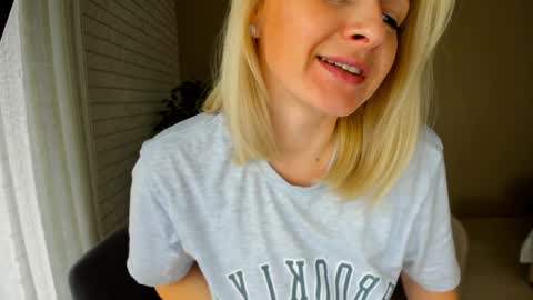 Alicee online show from 02-03-25, 07:51