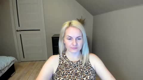 Alicee online show from 02-21-25, 07:43