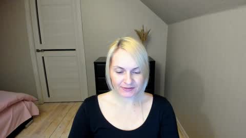 Alicee online show from 03-04-25, 06:29