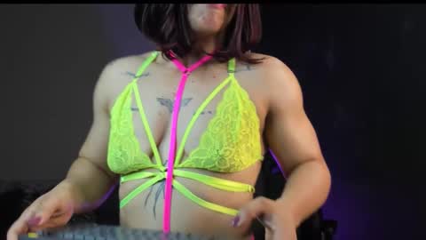 alicefit_212 online show from 11-11-25, 01:44