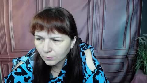 Snapshot of aliceinks chatting on 09-21-25, 06:04 AliceInks online show from 09-21-25, 06:04