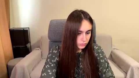 Snapshot of alicekollt chatting on 10-14-25, 08:37 alicekollt online show from 10-14-25, 08:37