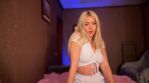 aliceoceaneyes online show from 09-11-25, 02:39