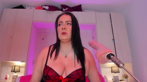 Snapshot of alicepipper chatting on 11-11-25, 04:34 ALICE online show from 11-11-25, 04:34