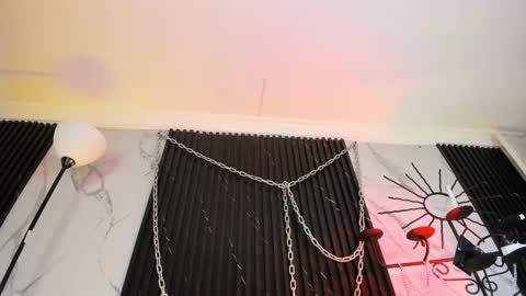 Snapshot of alicepoixxxon chatting on 02-26-26, 04:00 ALICE online show from 02-26-26, 04:00