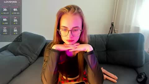 Alice online show from 09-17-25, 09:33